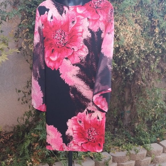 Style and  company dress - Picture 3 of 6